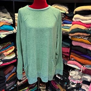 416. 🪷Green Pullover Sweatshirt. Xl